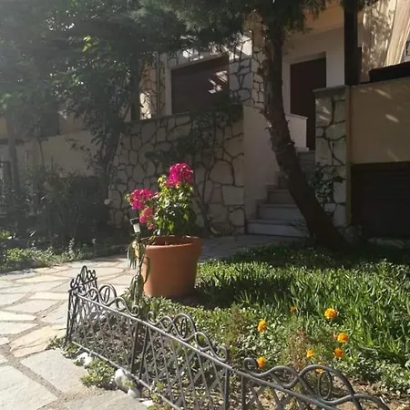Papadopoulos Houses *